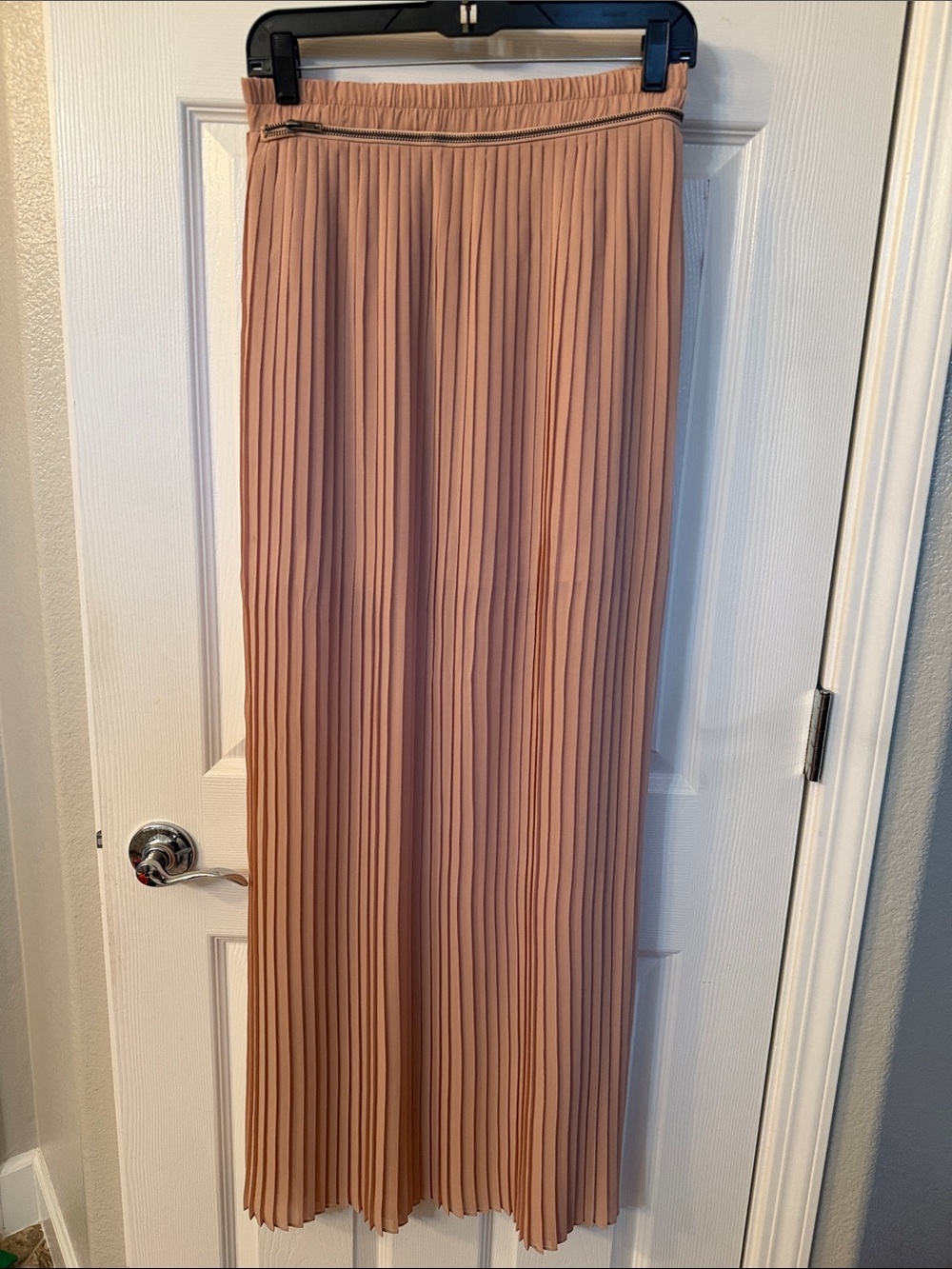 Massimo Dutti Pleated Maxi Skirt in Dusty Rose